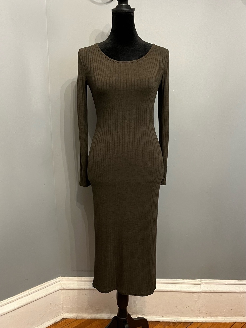 Bershka Army Green Long Sleeve Midi Bodycon Dress, size S